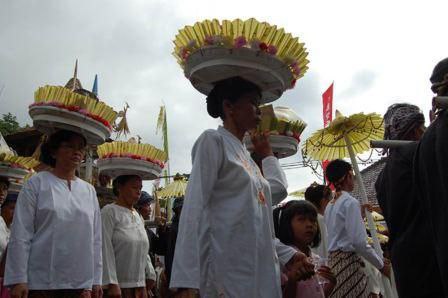 Budaya dan Tradisi Sunda Yang Tetap Lestari di Indonesia